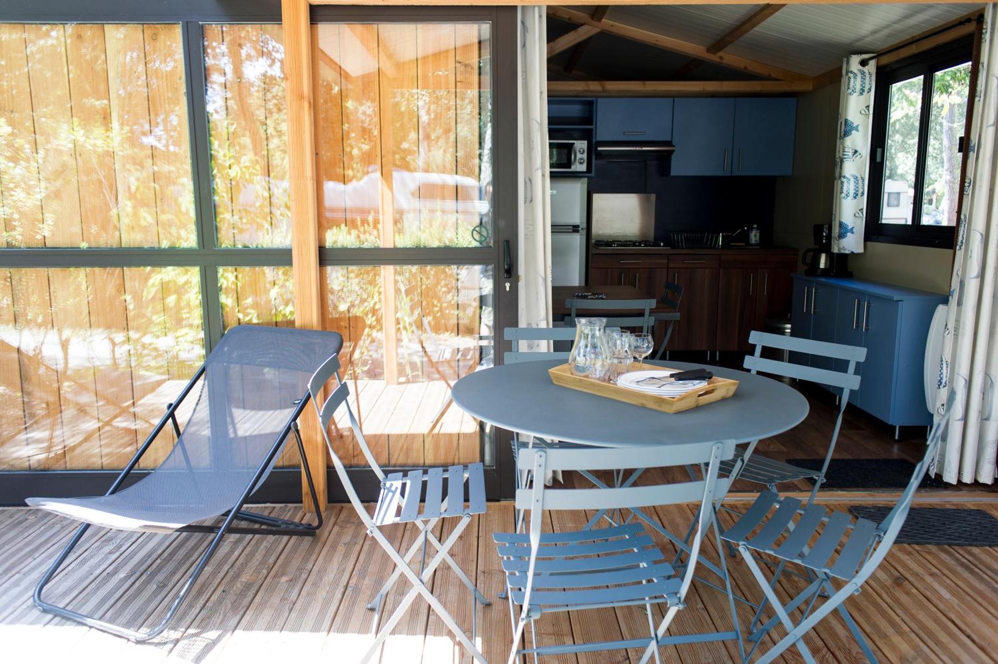 Huttopia Divonne Habitación foto